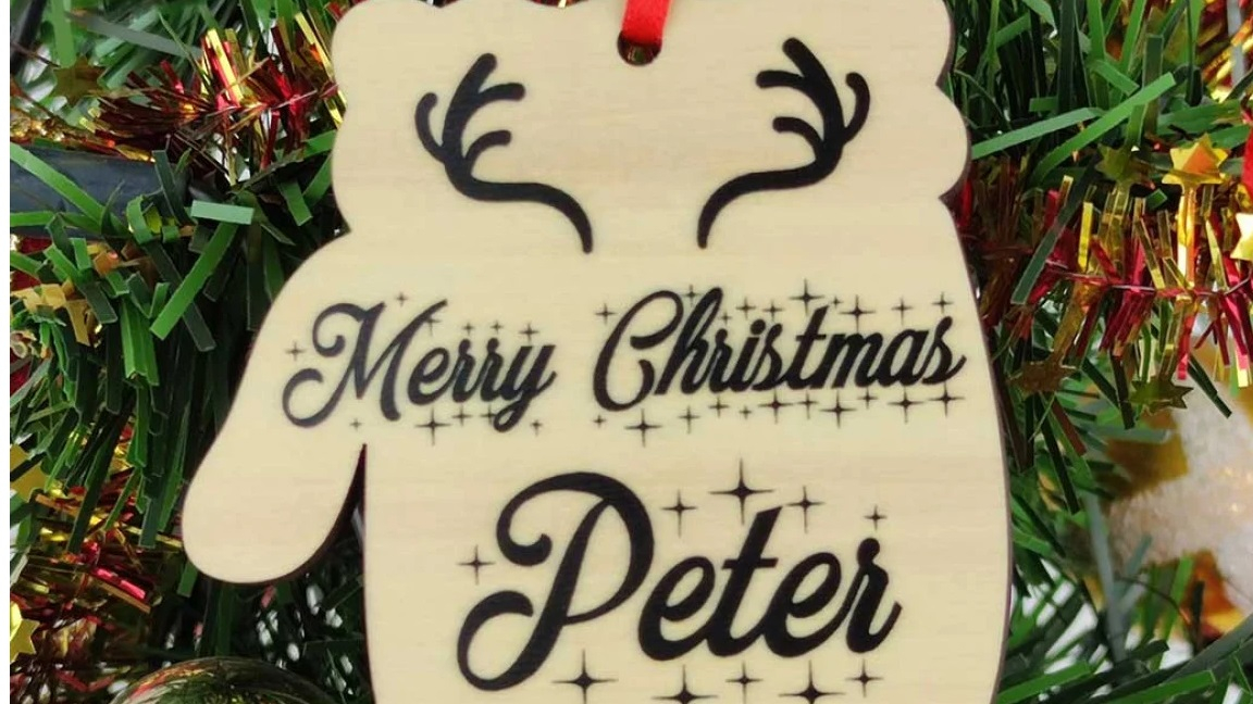 Bestel gepersonaliseerde kersthangers vanaf slechts 1 stuk.