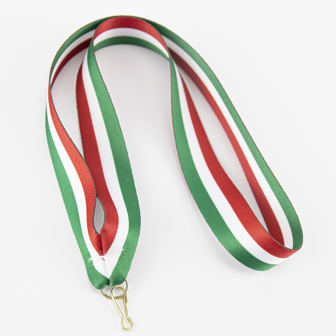 Gebruiksklaar met duurzame goudkleurige ring en nauwkeurige stiksels.