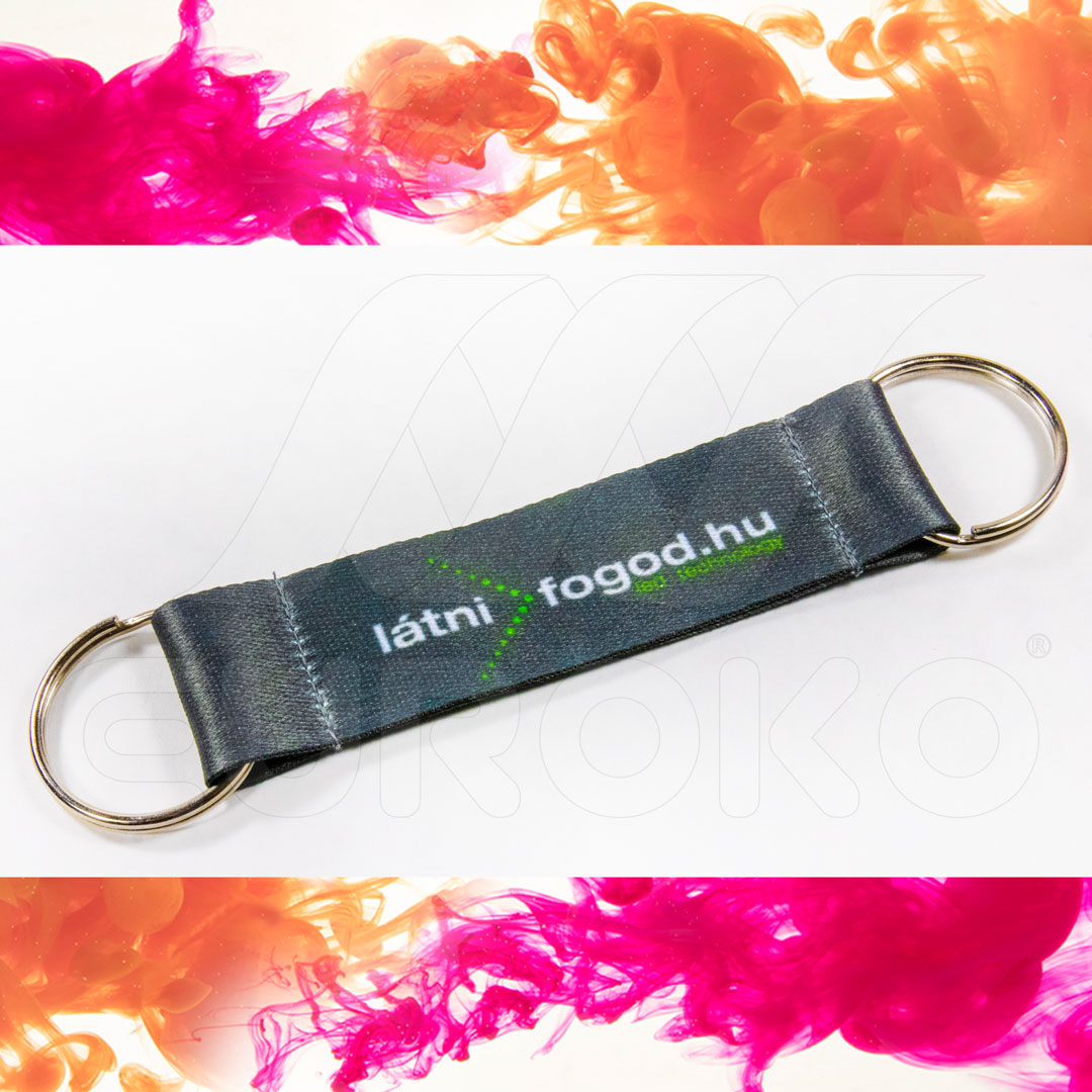 Scherpe full colour bedrukking op glad satijn oppervlak.