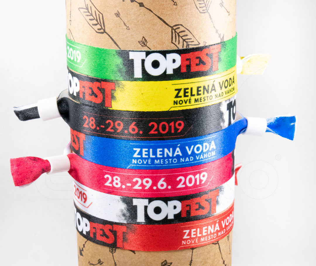 Fermetures sécurisées empêchant le retrait sans endommagement.