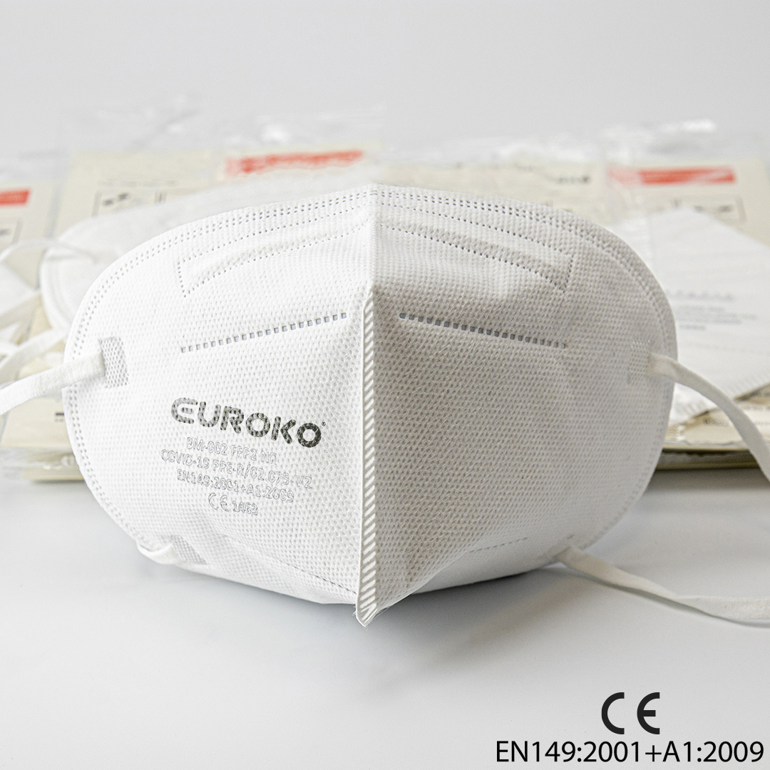 Protection certifiée FFP2 avec barrette nasale ajustable intégrée.