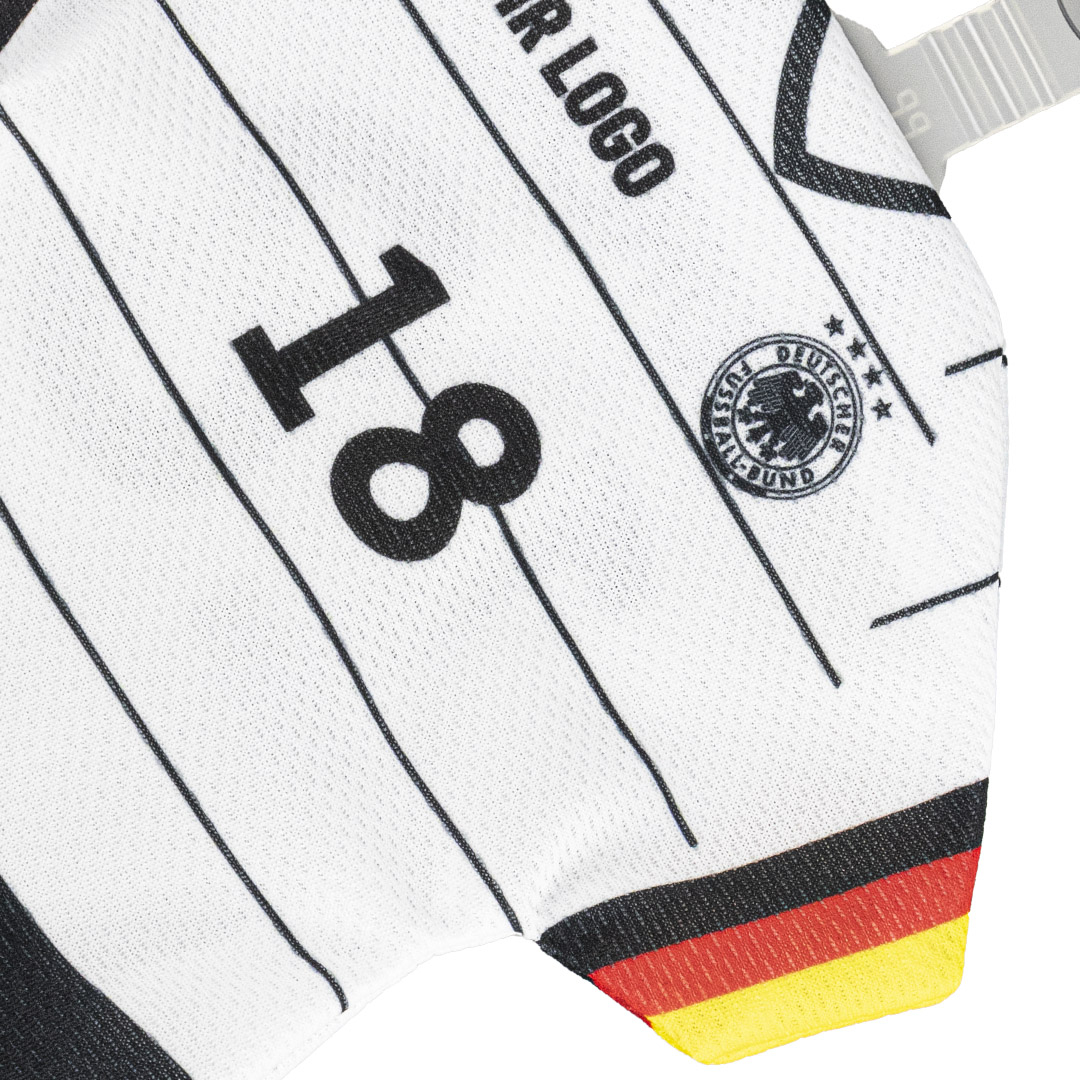 Hoogwaardig polyester voor duurzame en heldere kleuren.