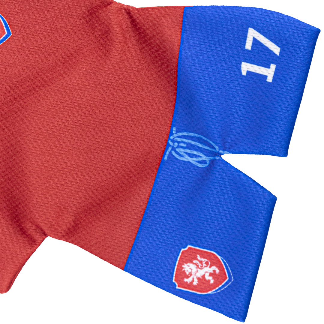 Polyester résistant aux UV pour des couleurs durables.