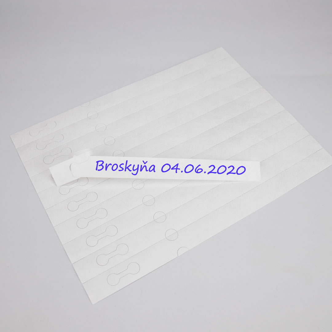 Eenvoudig beschrijfbaar met elke pen of marker voor duidelijke labels.