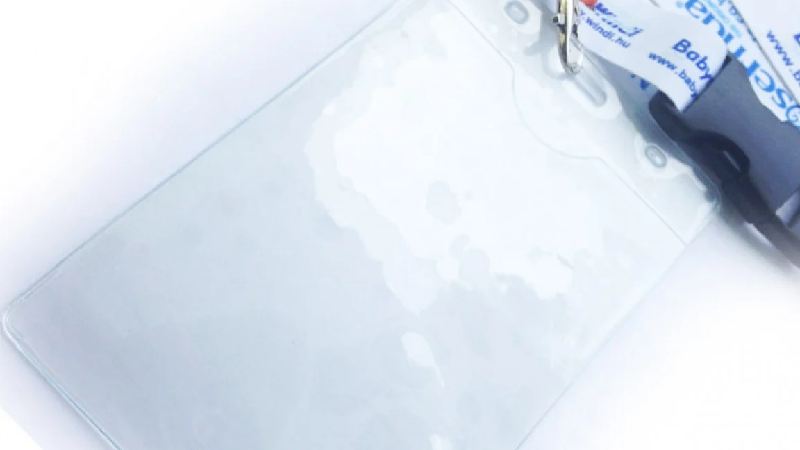 Compatibel met alle lanyards en clips voor flexibele bevestiging.