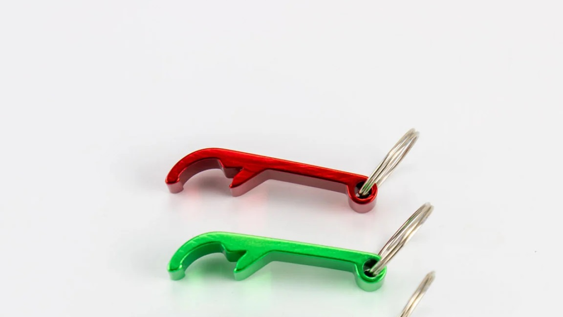 Format compact et léger, idéal pour un usage quotidien pratique.