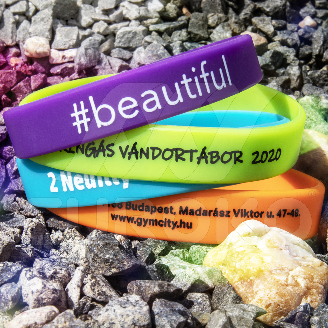 Verkrijgbaar in twee maten voor een perfecte pasvorm.