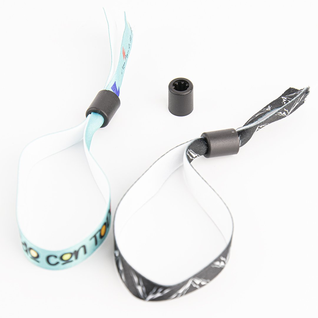 Personnalisation illimitée avec couleurs et designs sur mesure.