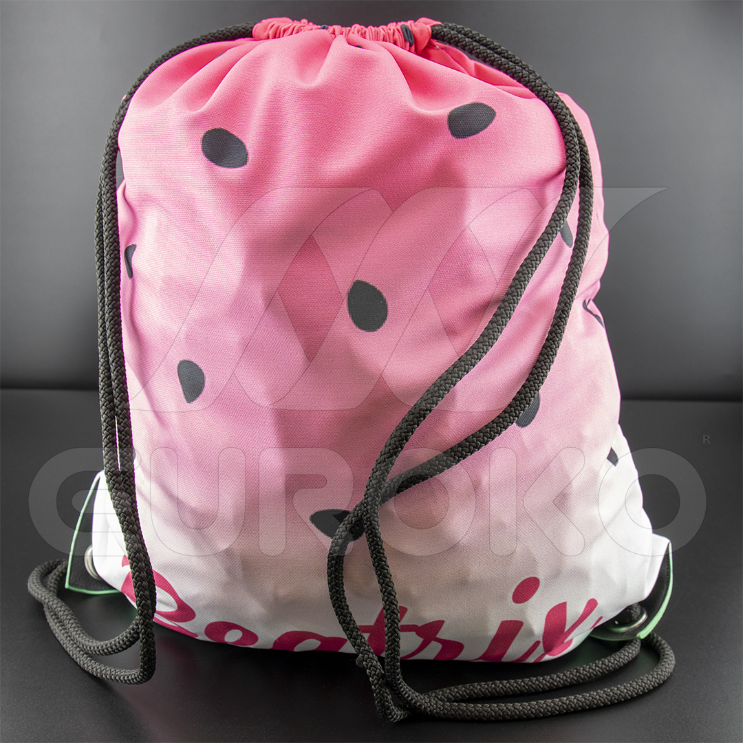 Personaliseer volledig: ontwerp, koordkleur én leren hoeken.