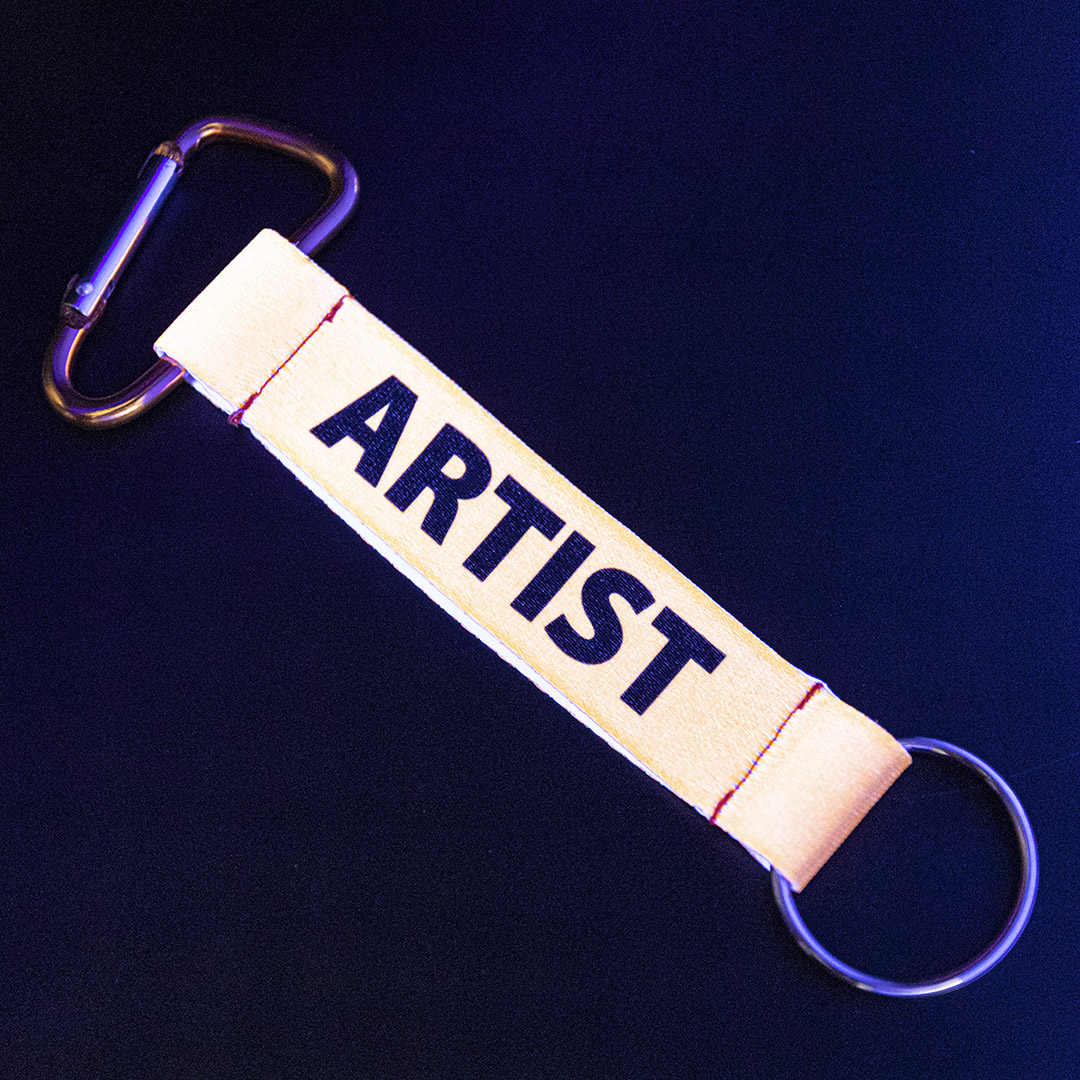 Hoogwaardige satijn polyester met duurzame afwerking en kwaliteit.