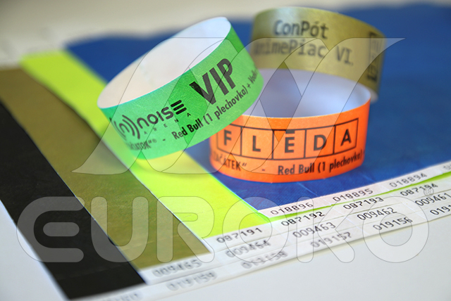 Personaliseer met uw logo in 13 kleuren voor optimale merkzichtbaarheid.