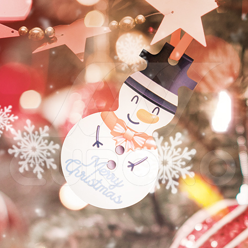 Verkrijgbaar in verschillende materialen met dezelfde personalisatie opties.