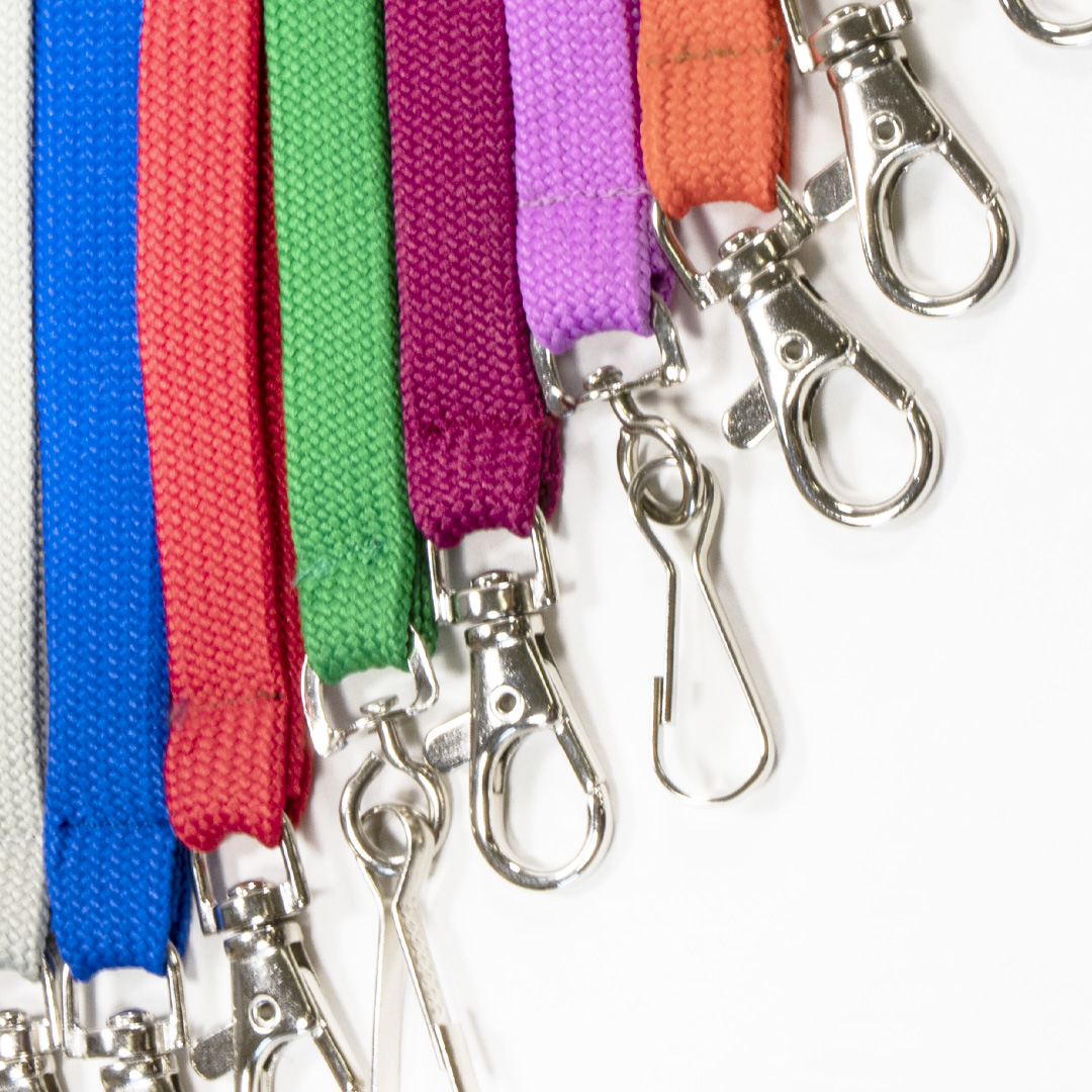 Professionele metalen haken voor veilige en stevige bevestiging.