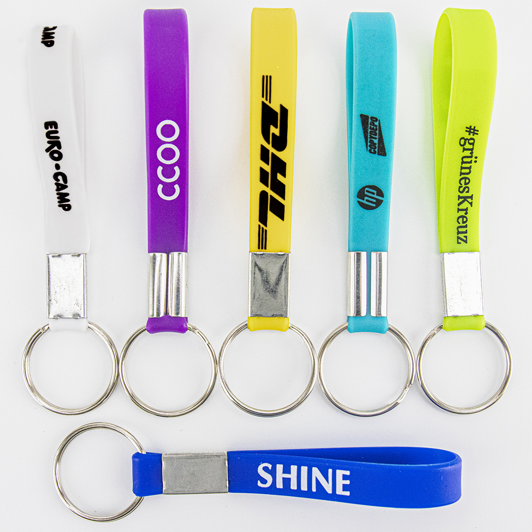 Hoogwaardige siliconen sleutelhangers, volledig geproduceerd in eigen huis.